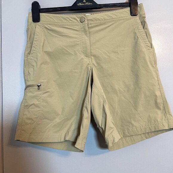 L.L. Bean Women's Water-Repellent Comfort Shorts, Mid-Rise Costal Dune Size 8 - Picture 3 of 9